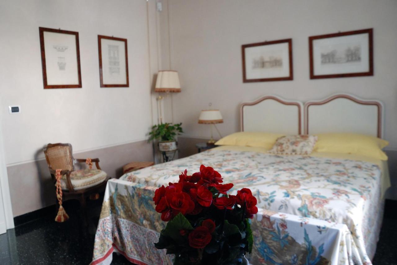 Bed & Breakfast Flowers *