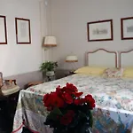 Bed And Breakfast Flowers