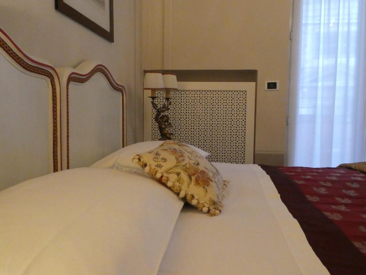 Flowers Bed & Breakfast *